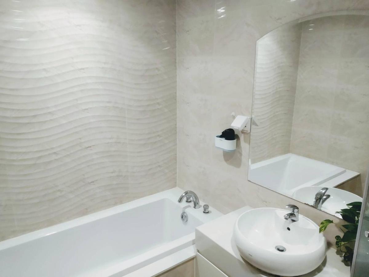 Vinhomes Time City And Parkhill Premium Apartment 하노이 외부 사진
